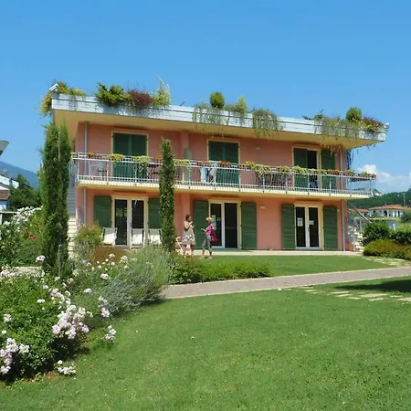 Holiday Il Passerotto Ghivizzano Ito04142 Dyc شقة *