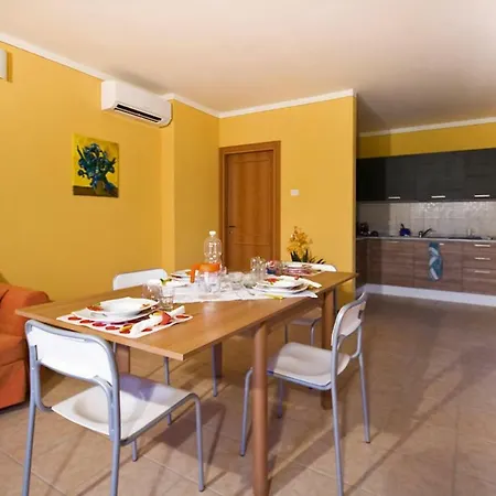Holiday Il Passerotto Ghivizzano Ito04142 Dyc شقة *