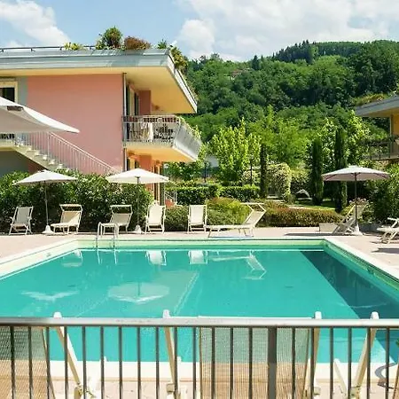 Holiday Il Passerotto Ghivizzano Ito04142 Dyc